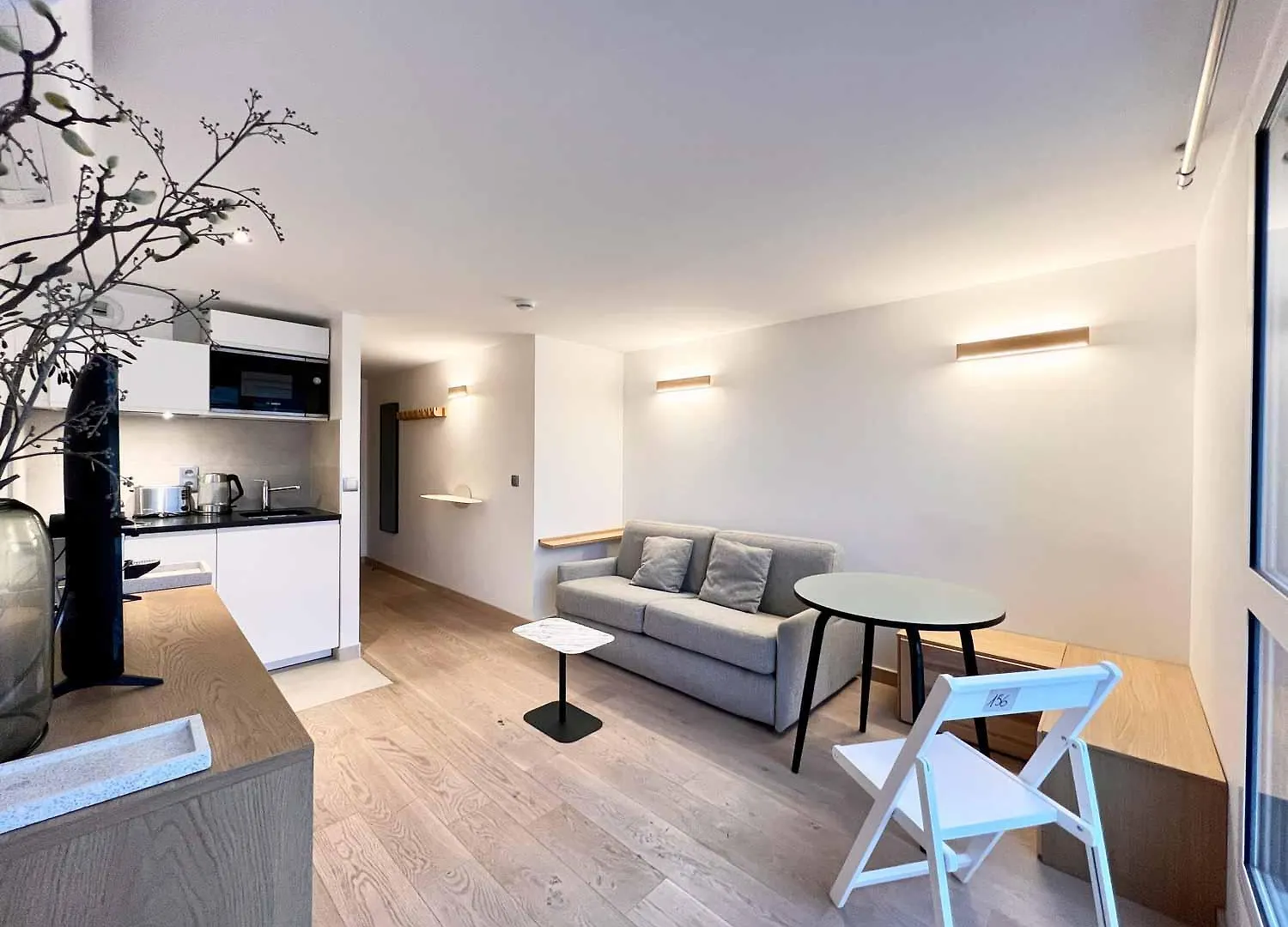 Apartment Parisian Home L Montmartre France