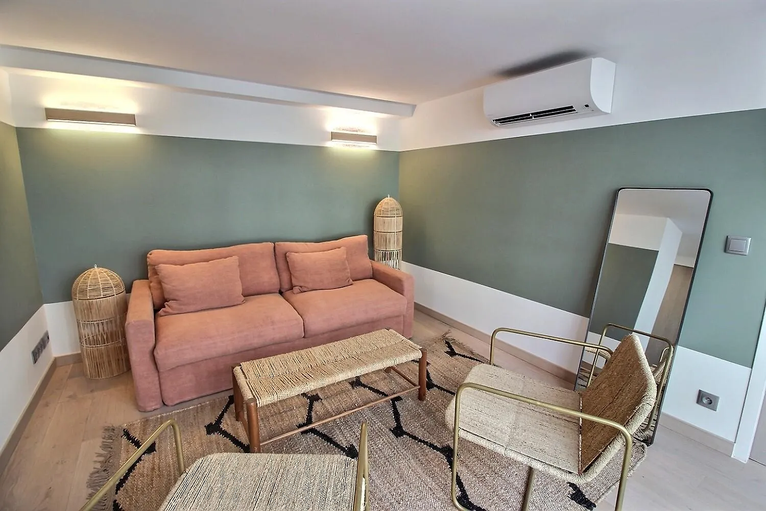 Parisian Home L Montmartre Apartment Paris